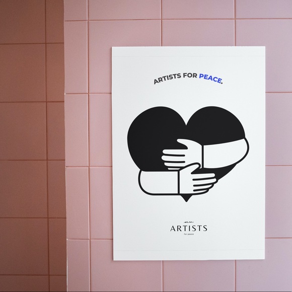 Limited-edition poster by Artists for Peace. Supports UNICEF Children in Ukraine - Picture 2 of 2